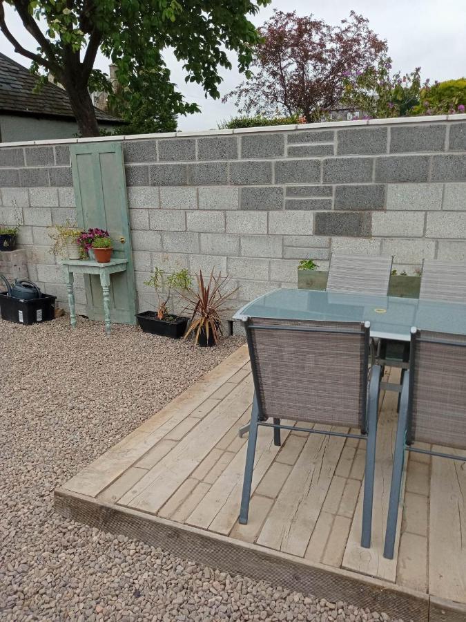 2 Bedrooms Sleeps 4 Free Wifi Parking Outdoor Area Lundin Links Buitenkant foto